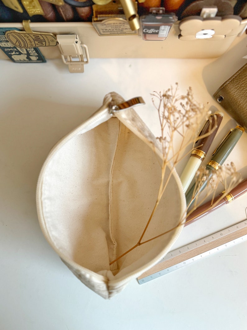 Zipped Pen Pouch