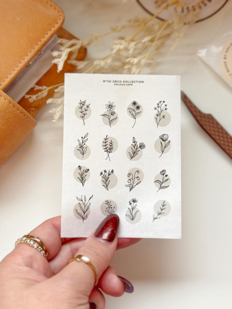 Neutral Line Art Leaf Stickers | N120 N121
